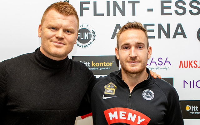 https://www.flintfotball.no/wp-content/uploads/2019/12/John-Arne-Riise-Kristian-Rinaldo-Pedersen.jpg