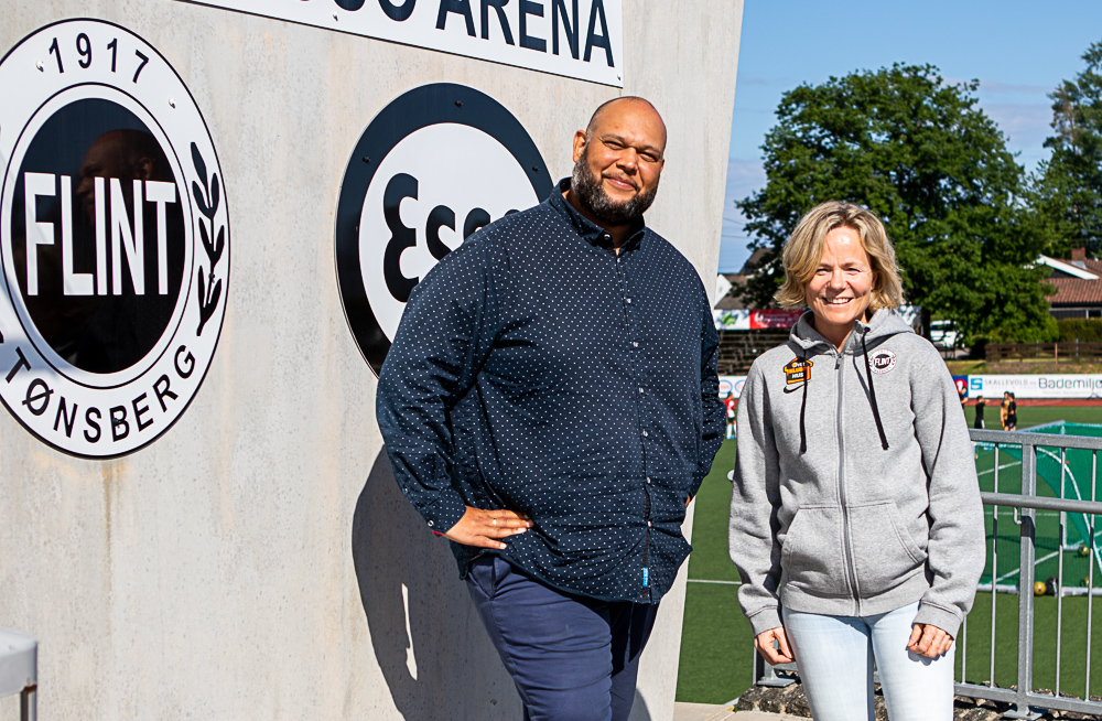Codan signering sponsor-1 https://www.flintfotball.no/wp-content/uploads/2020/06/Codan-signering-sponsor-1.jpg