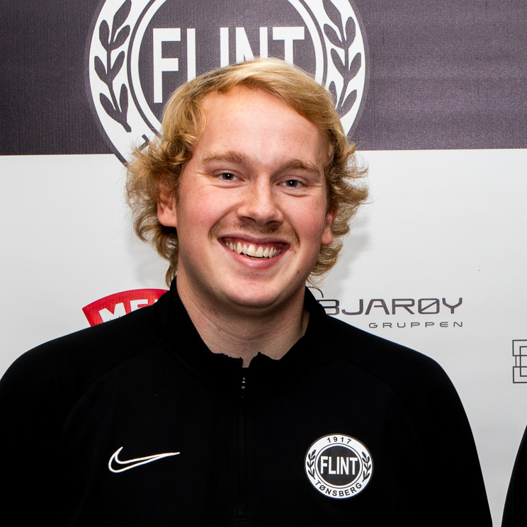 Simen Rokke kvadr https://www.flintfotball.no/wp-content/uploads/2022/01/Simen-Rokke-kvadr.jpg