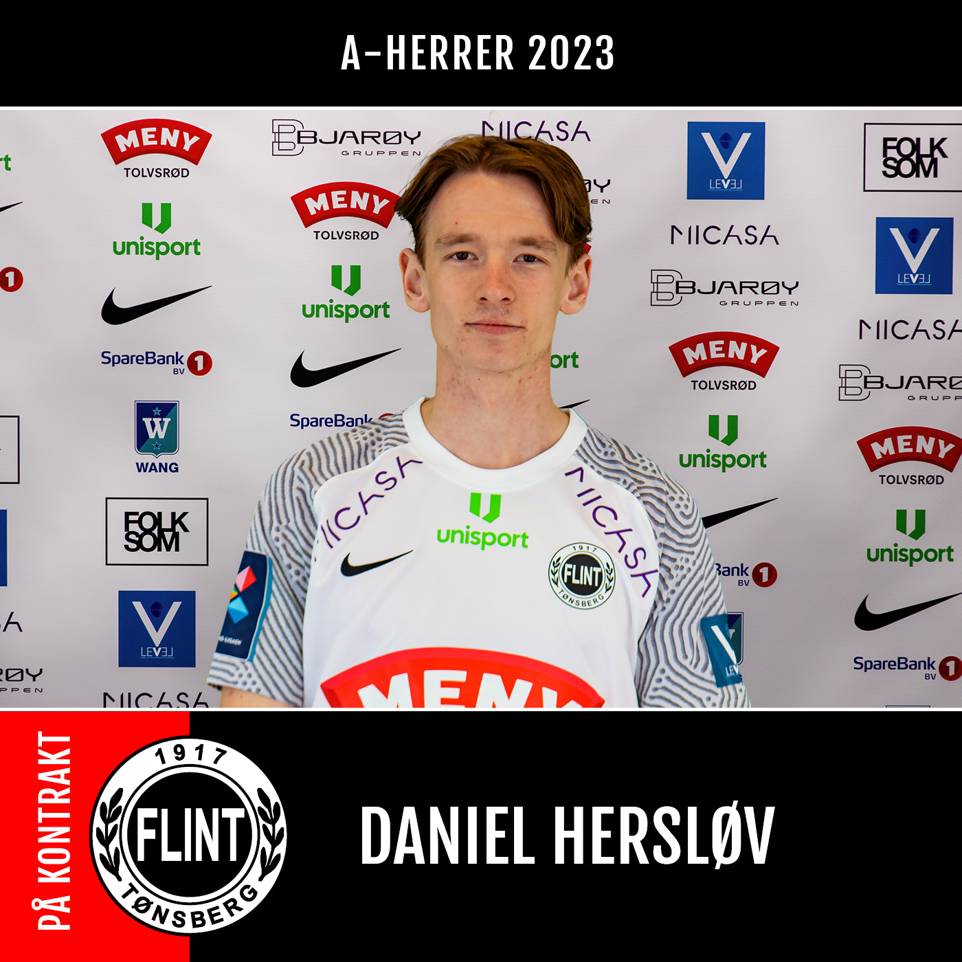 https://www.flintfotball.no/wp-content/uploads/2022/12/Pa-kontrakt-Daniel-Herslov.jpg