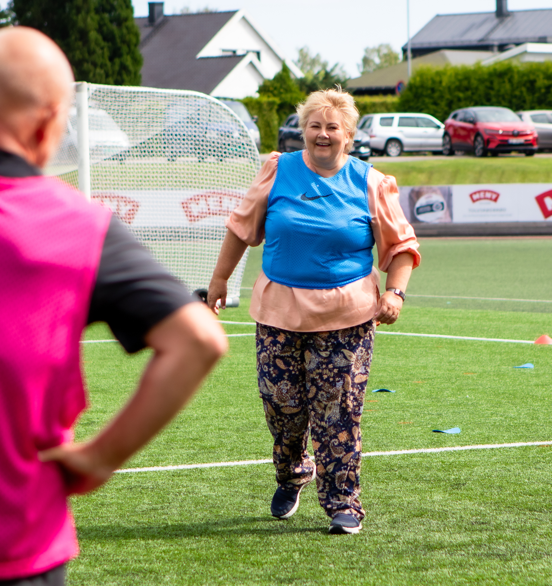 Flint Gåfotball prosjekt demens - Erna Solberg 2023-44-2 https://www.flintfotball.no/wp-content/uploads/2023/08/Flint-Gafotball-prosjekt-demens-Erna-Solberg-2023-44-2.jpg