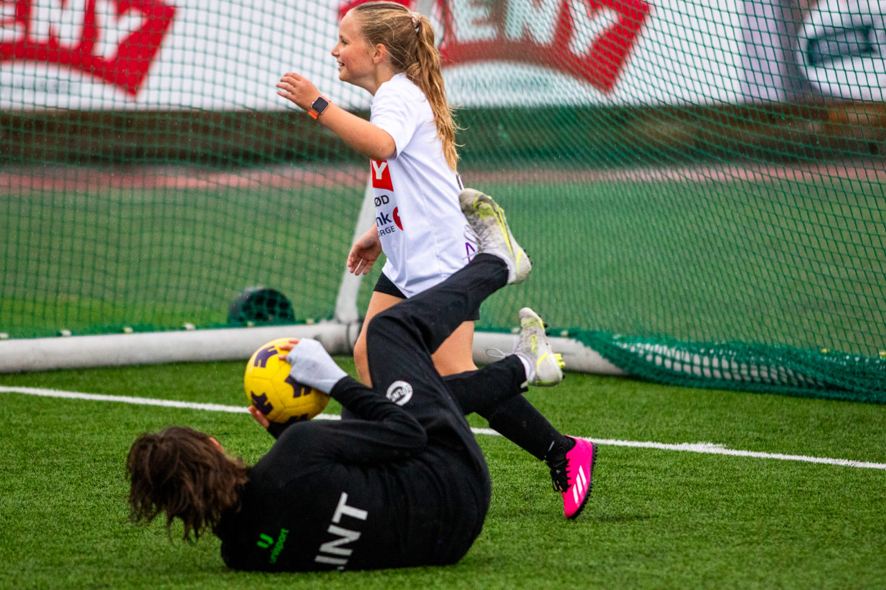 Flint Fotballglede A-damer mot Flint J11 (2012)-10