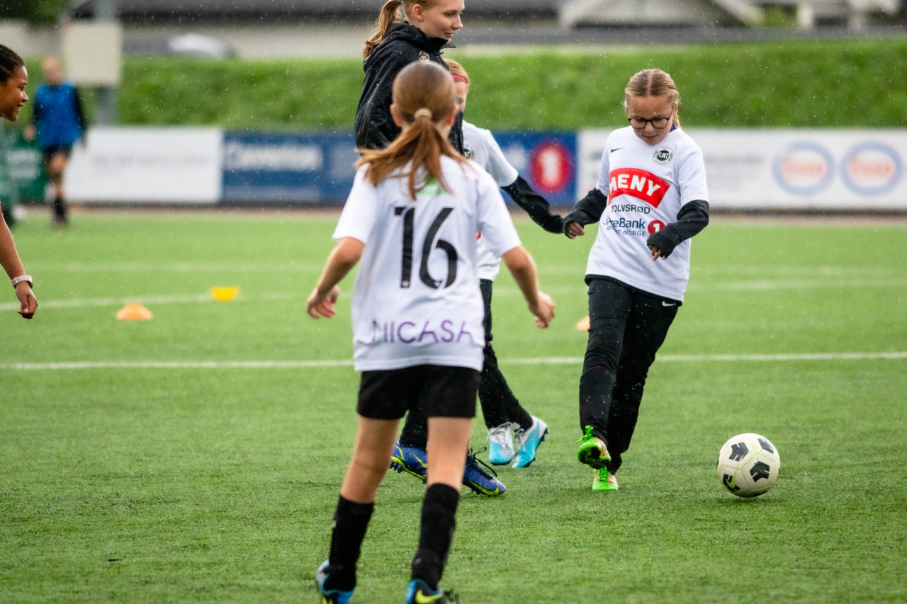 Flint Fotballglede A-damer mot Flint J11 (2012)-6