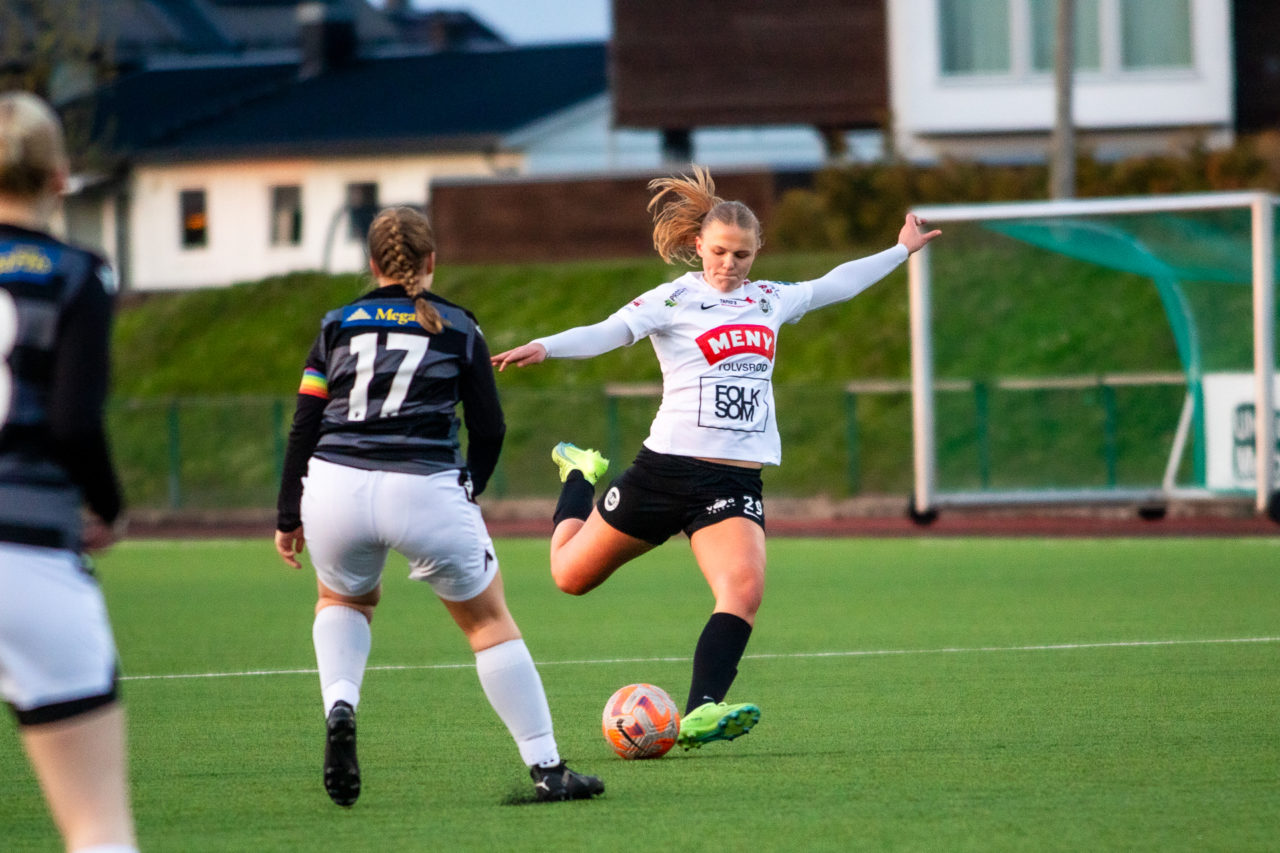 Flint A-damer Runar 25.04.2024-22 Flint A-damer Runar 25.04.2024-22