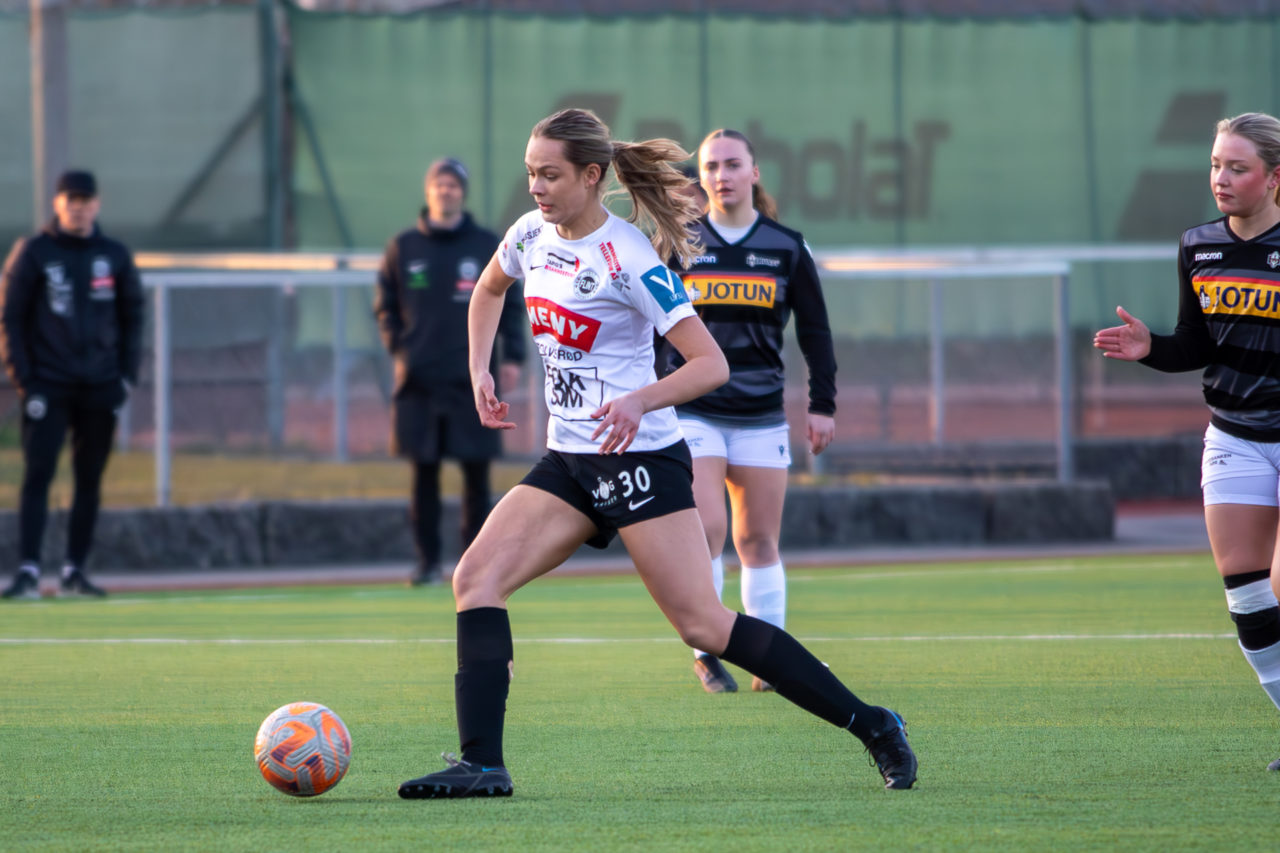 Flint A-damer Runar 25.04.2024-6 Flint A-damer Runar 25.04.2024-6