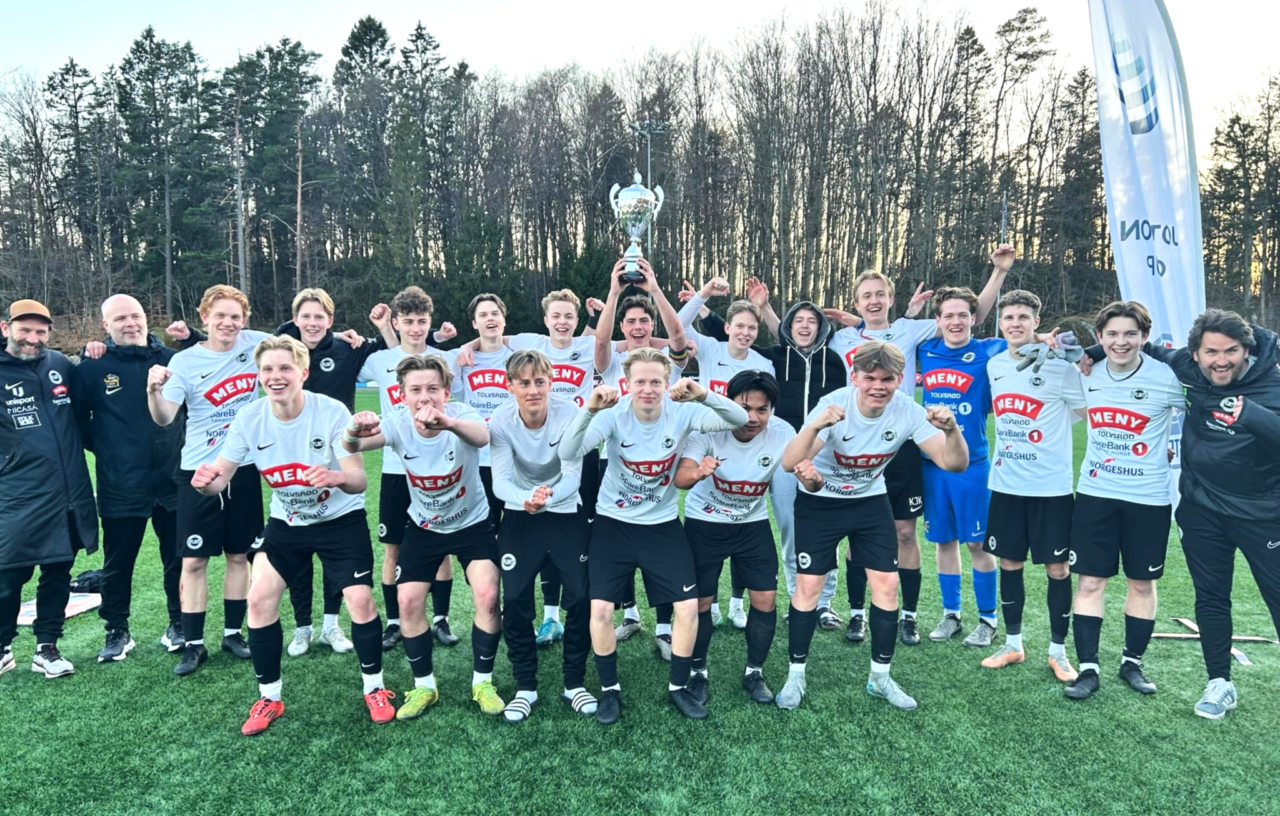https://www.flintfotball.no/wp-content/uploads/2025/03/G19-1-jotroncup-e1743970867351.png