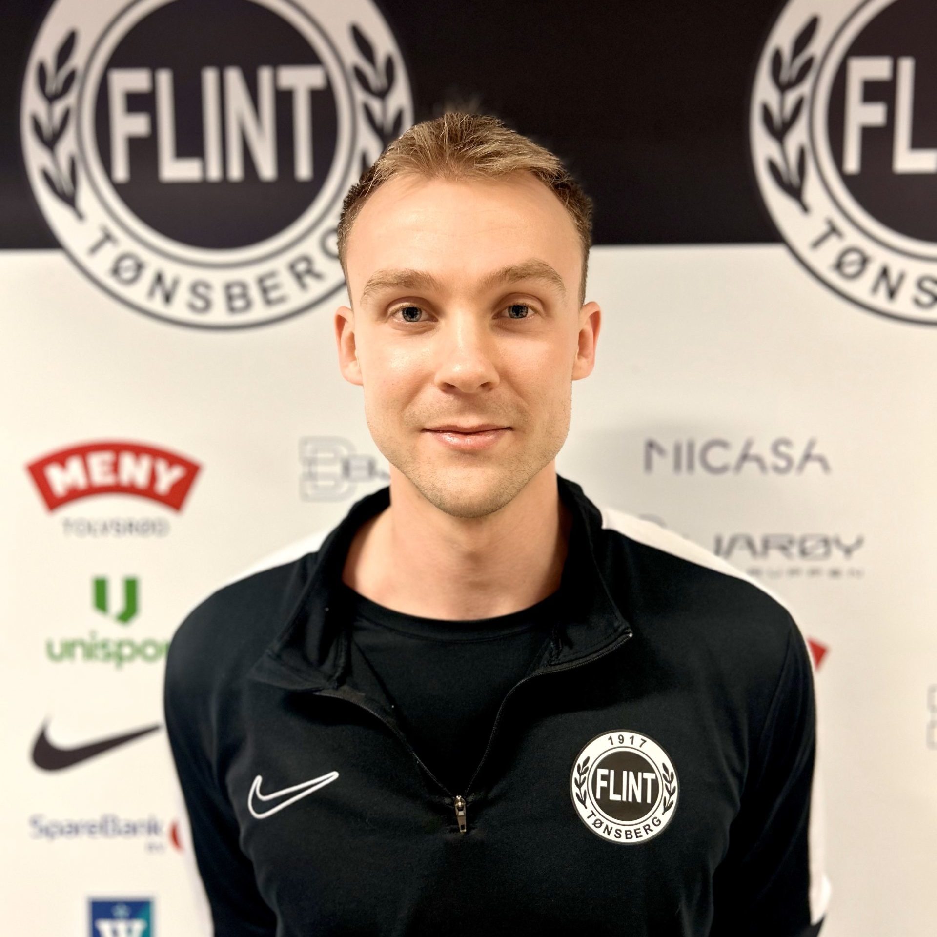 https://www.flintfotball.no/wp-content/uploads/2025/04/Kim-Bjorkesett-scaled-e1743532557266.jpg