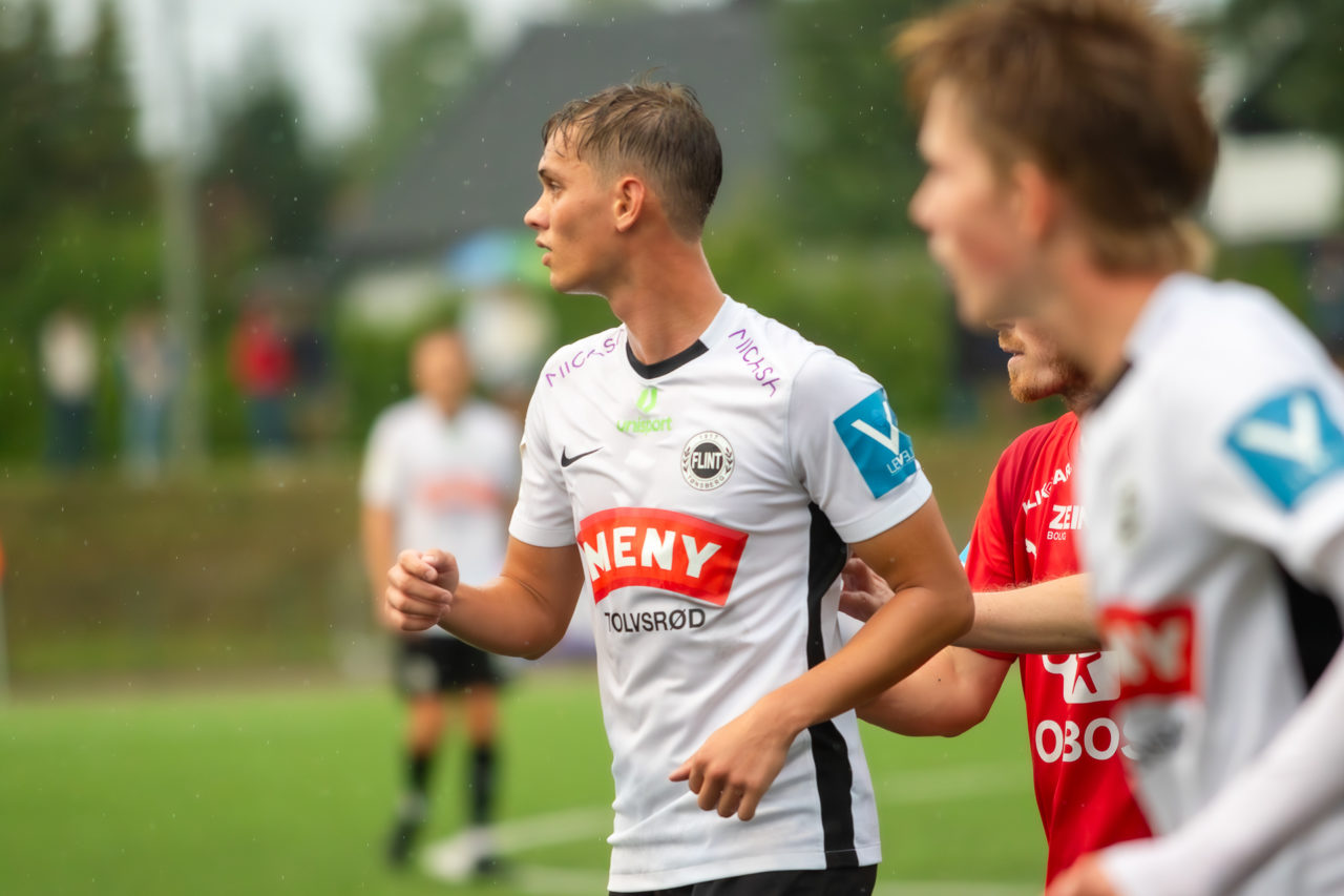 NM Flint-Eik - Tv2-38